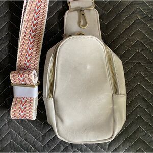 Small Sling Bag for Women Crossbody Bag, PU Leather, Wide Guitar Strap